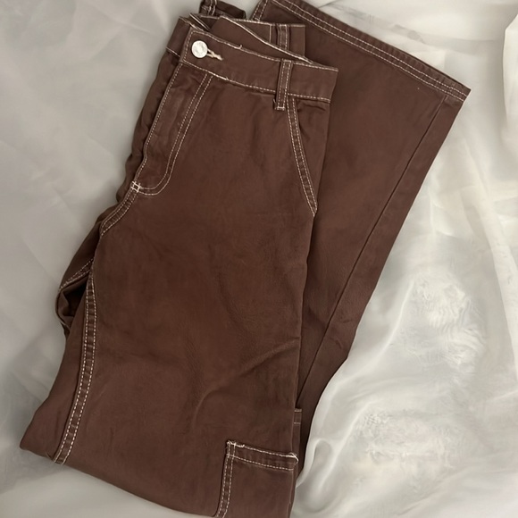 Mid rise Cargo Pants - Picture 2 of 2